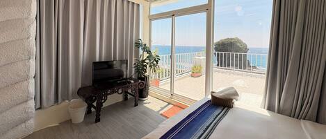 Standard Double Room, Sea Facing