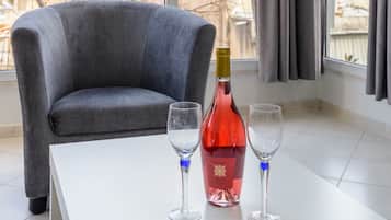Apartment, 1 Bedroom (Ha-Yarkon St 210 Flat 5) | Living area | 43-inch flat-screen TV with satellite channels, TV