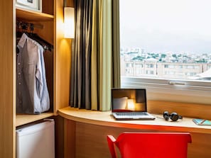 In-room safe, desk, laptop workspace, blackout curtains