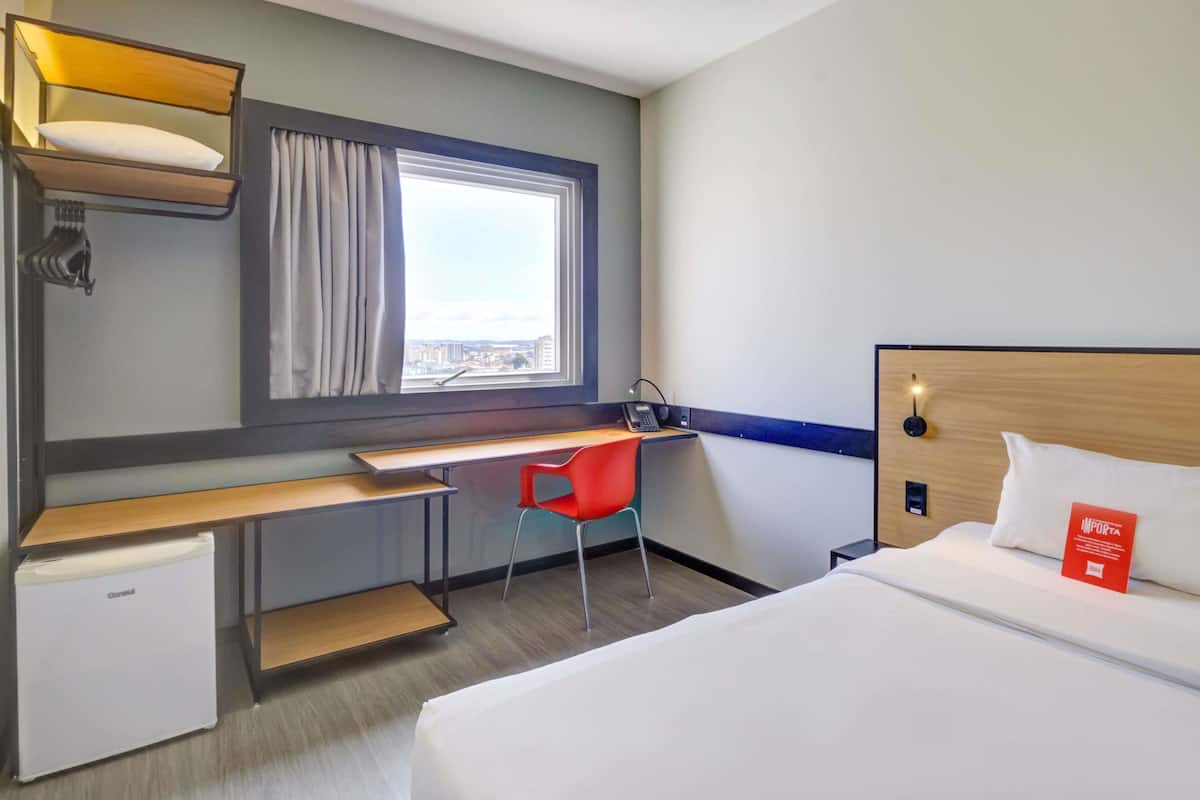 Standard Apartment, 1 Double Bed | In-room safe, desk, laptop workspace, blackout curtains