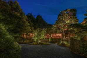 Exterior - Suiran, A Luxury Collection Hotel, Kyoto (Kyoto)