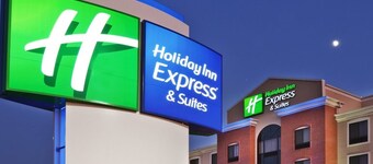 Holiday Inn Express & Suites Litchfield West by IHG