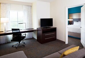 In-room business centre - Residence Inn Augusta (Augusta)
