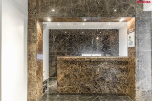 Reception - Hotel Amare (Seoul)