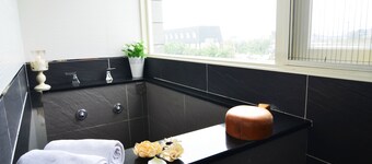 Yunju Hotspring Villa