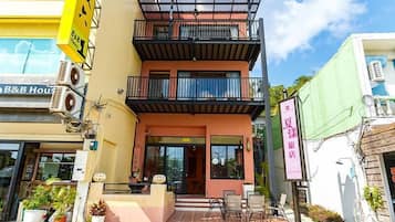 Fachada del alojamiento