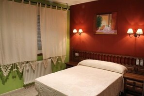 Double or Twin Room | Premium bedding, desk, rollaway beds