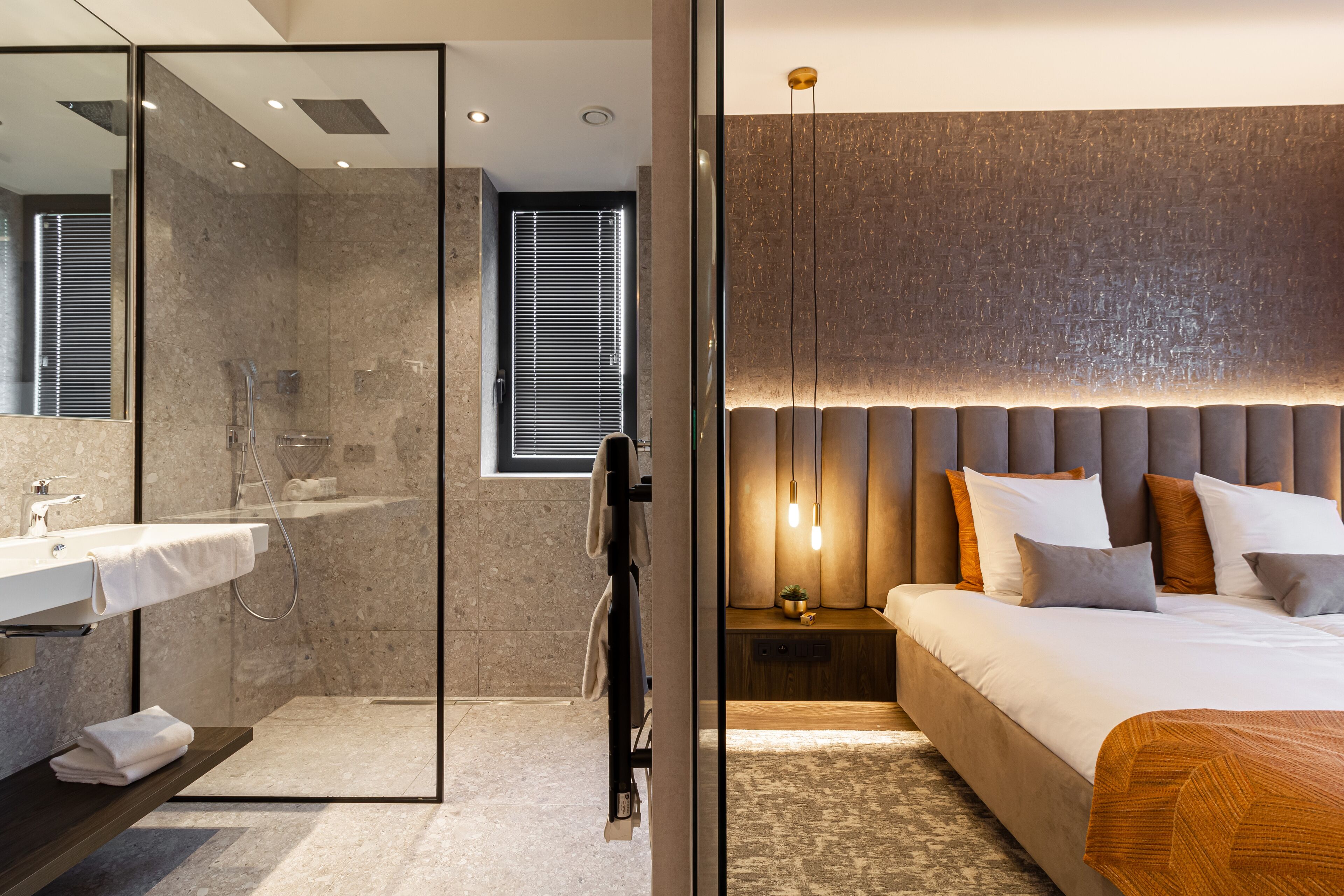 premium double room | bathroom | free toiletries, hair dryer, slippers, towels