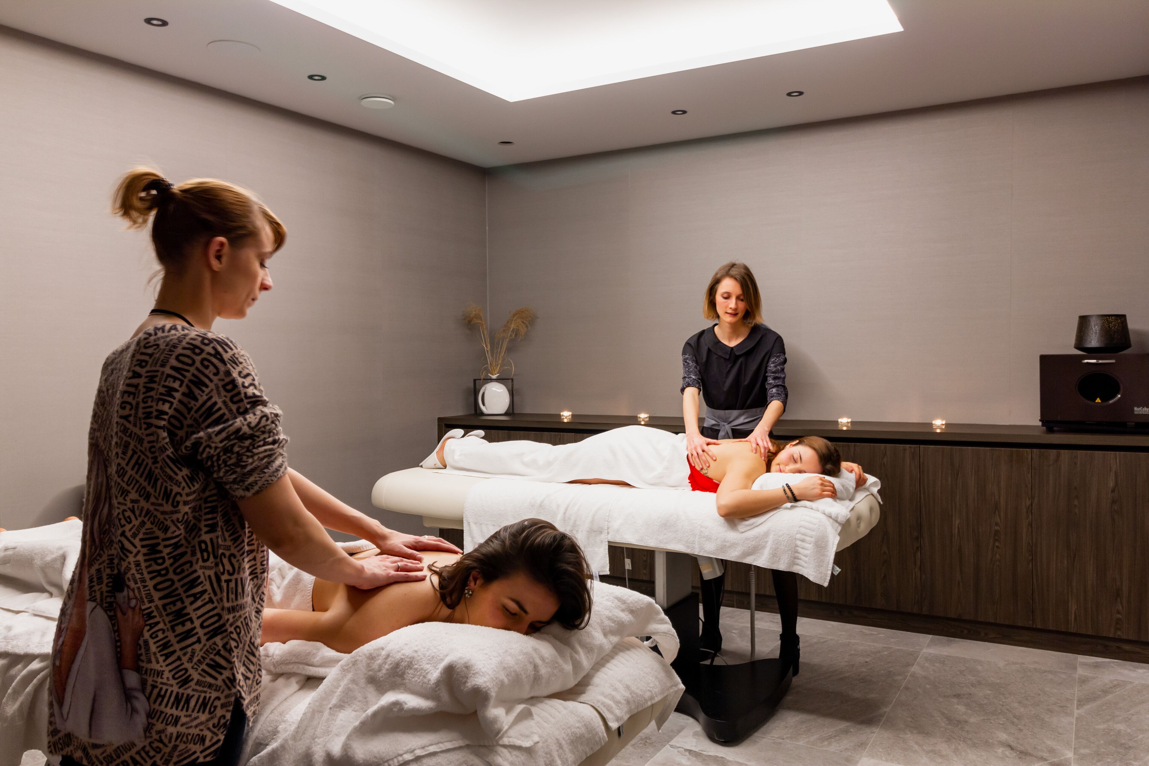 Soins de manucure et de pédicure