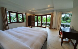 Villa, 5 Schlafzimmer | 4 Schlafzimmer, hochwertige Bettwaren, Zimmersafe, Schreibtisch