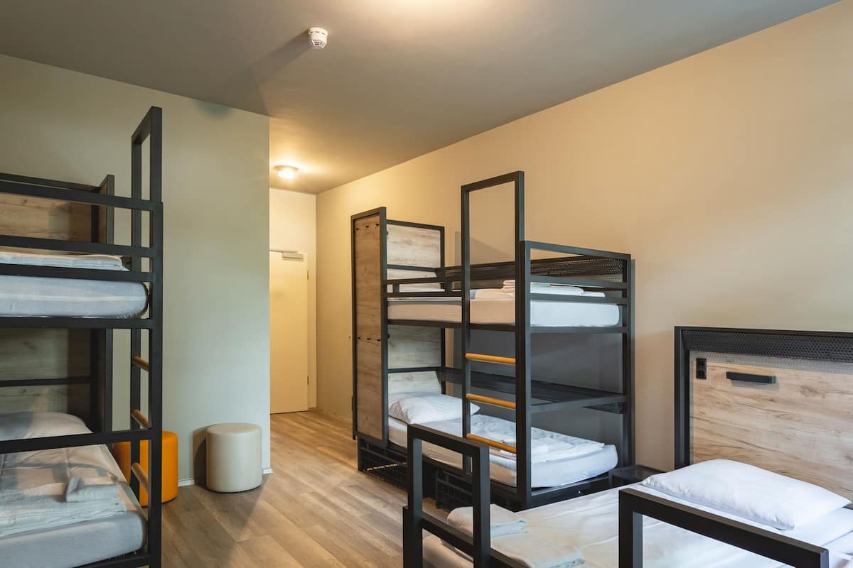 In-room safe, desk, blackout drapes, soundproofing