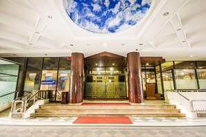 Property entrance - Grand Menteng Hotel (Jakarta)