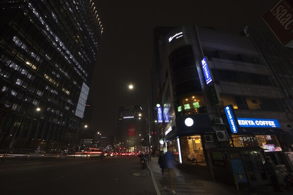 Fasade – kveld/natt