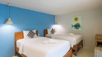 Superior Twin | Sengetøy av topp kvalitet, individuelt dekorert og skrivebord