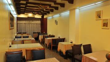 Dagelijks ontbijtbuffet inbegrepen