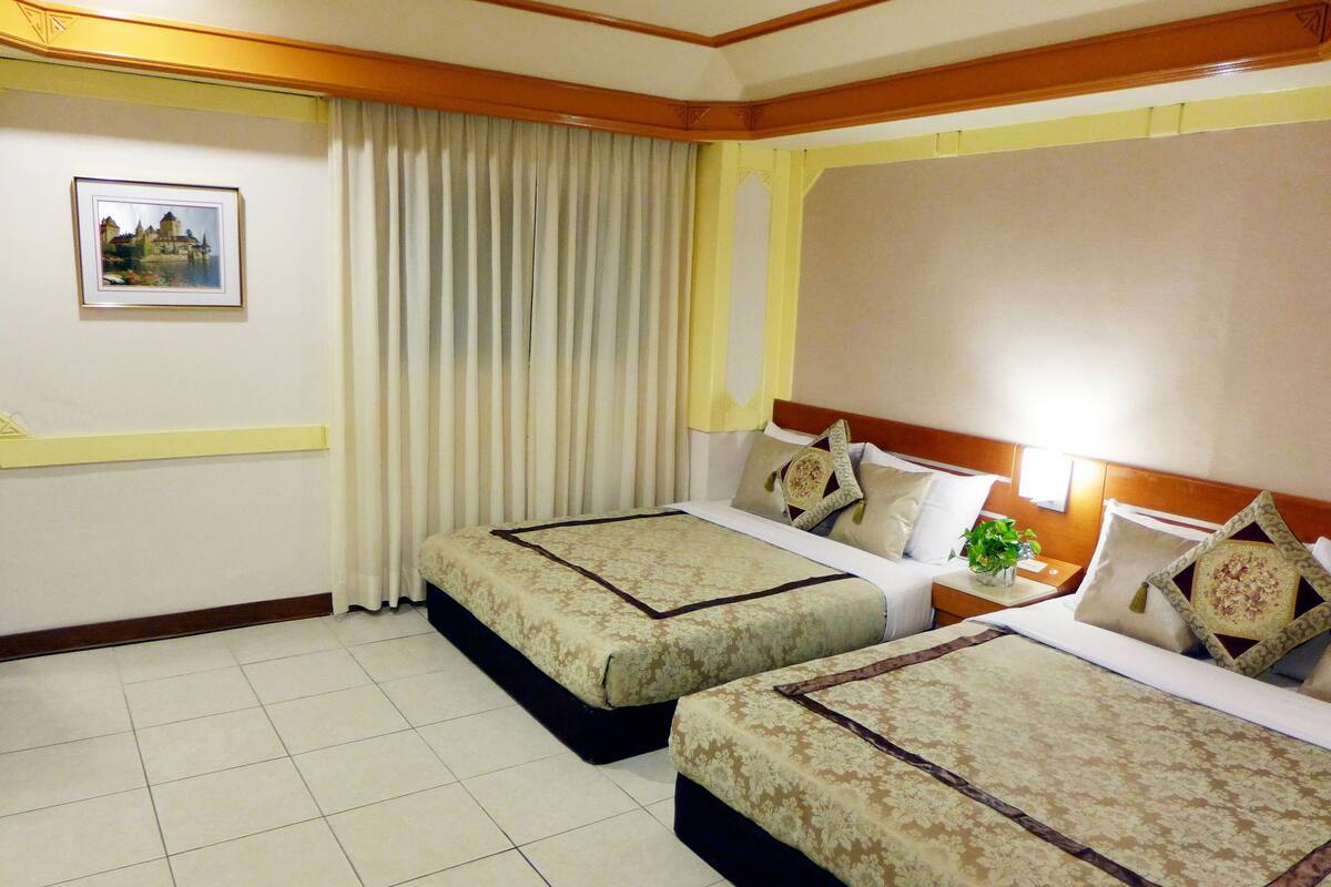 Phòng 4 dành cho gia đình | Minibar, màn/rèm cản sáng, truy cập Internet không dây miễn phí 