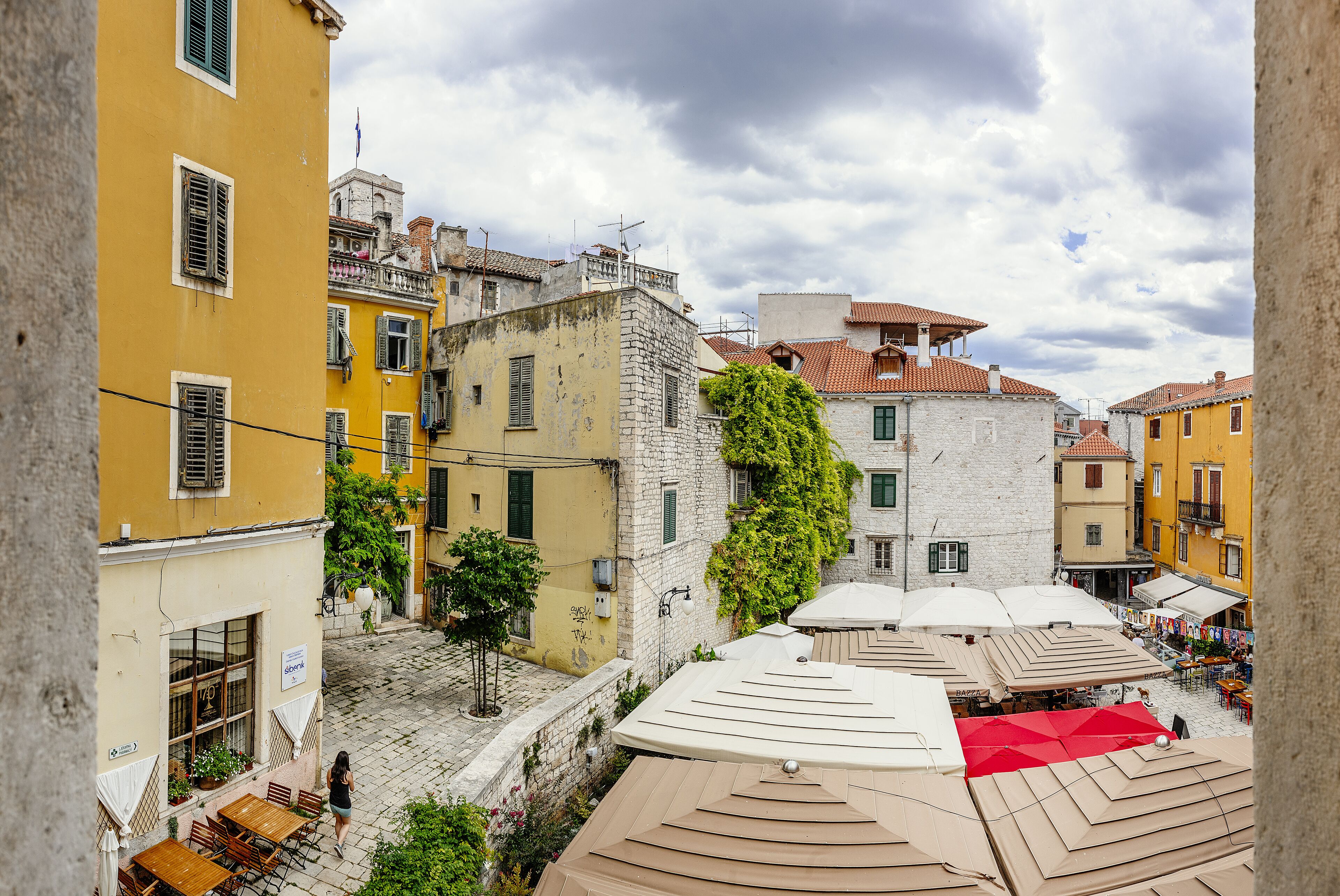 executive suite with balcony | balcony view