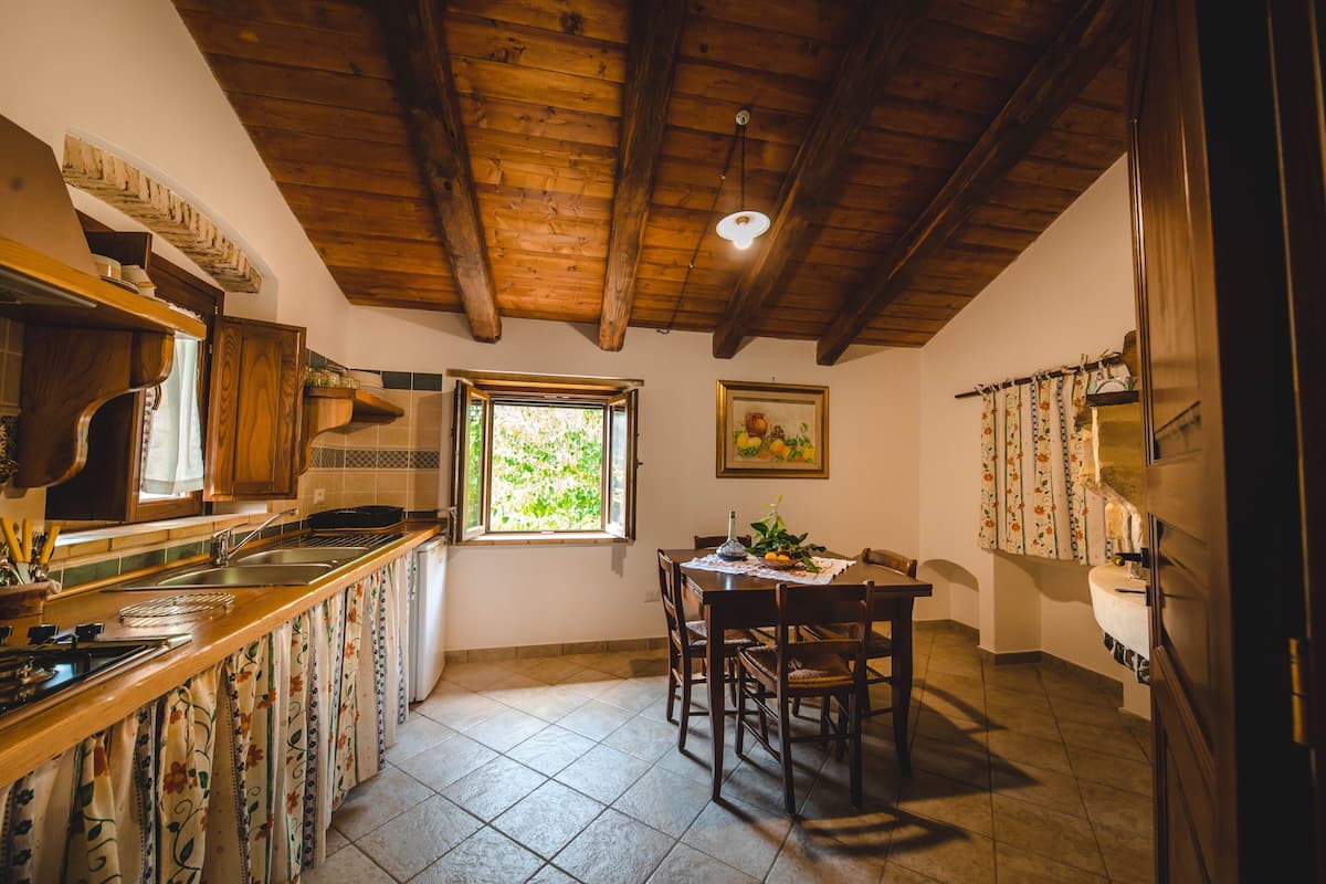 Appartamento tradizionale, Masseria a 1,8km, Sede Distaccata | 私人廚房 | 電冰箱、爐台、鍋具/餐盤/廚房用品