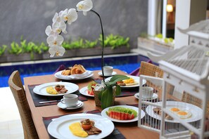 Makanan dan minuman