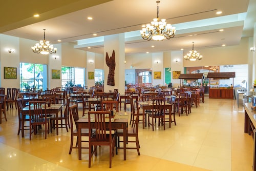 Champasak Grand Hotel
