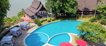 Champasak Grand Hotel