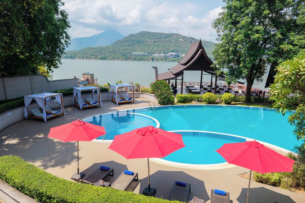 Champasak Grand Hotel — hotel in Lao Nippon Bridge Mekong Riverside Road, Pakse LA, 01000