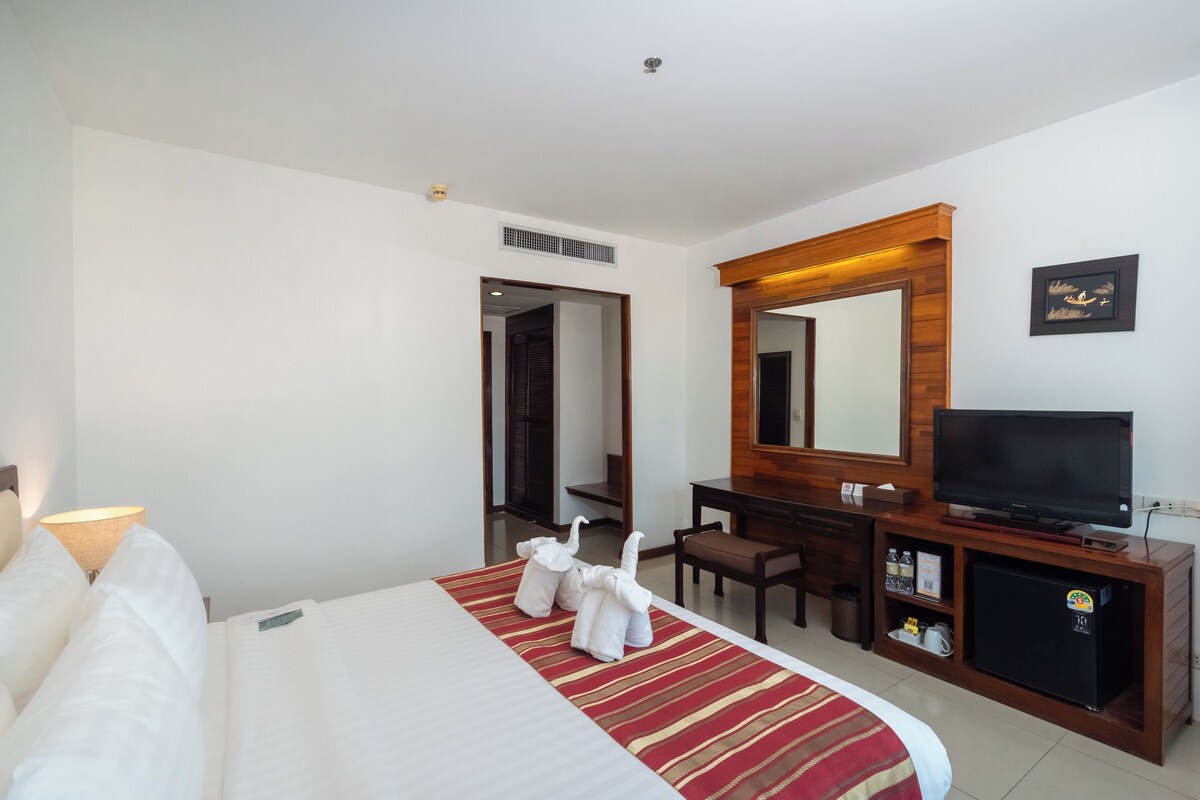 River View Room at Champasak Grand Hotel