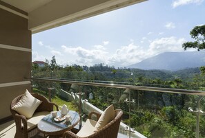 View from property - The Fog Munnar Resorts & Spa (Devikolam)