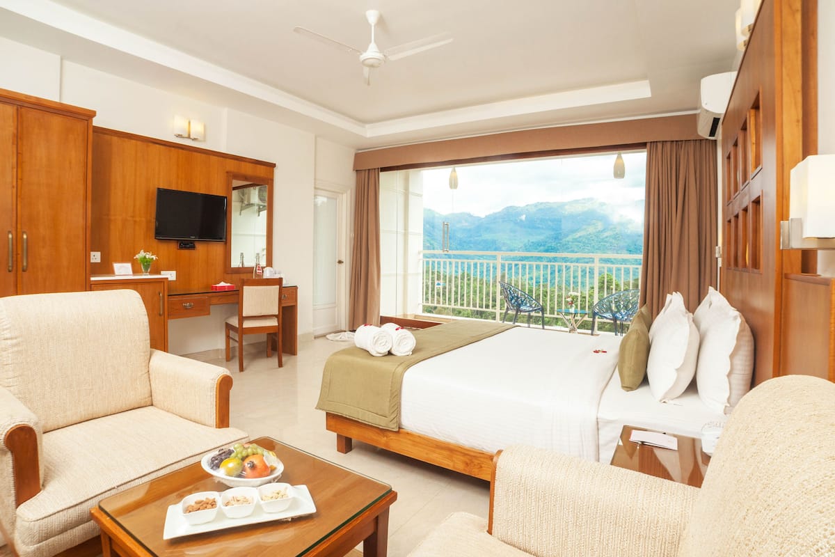 deluxe double room | interior