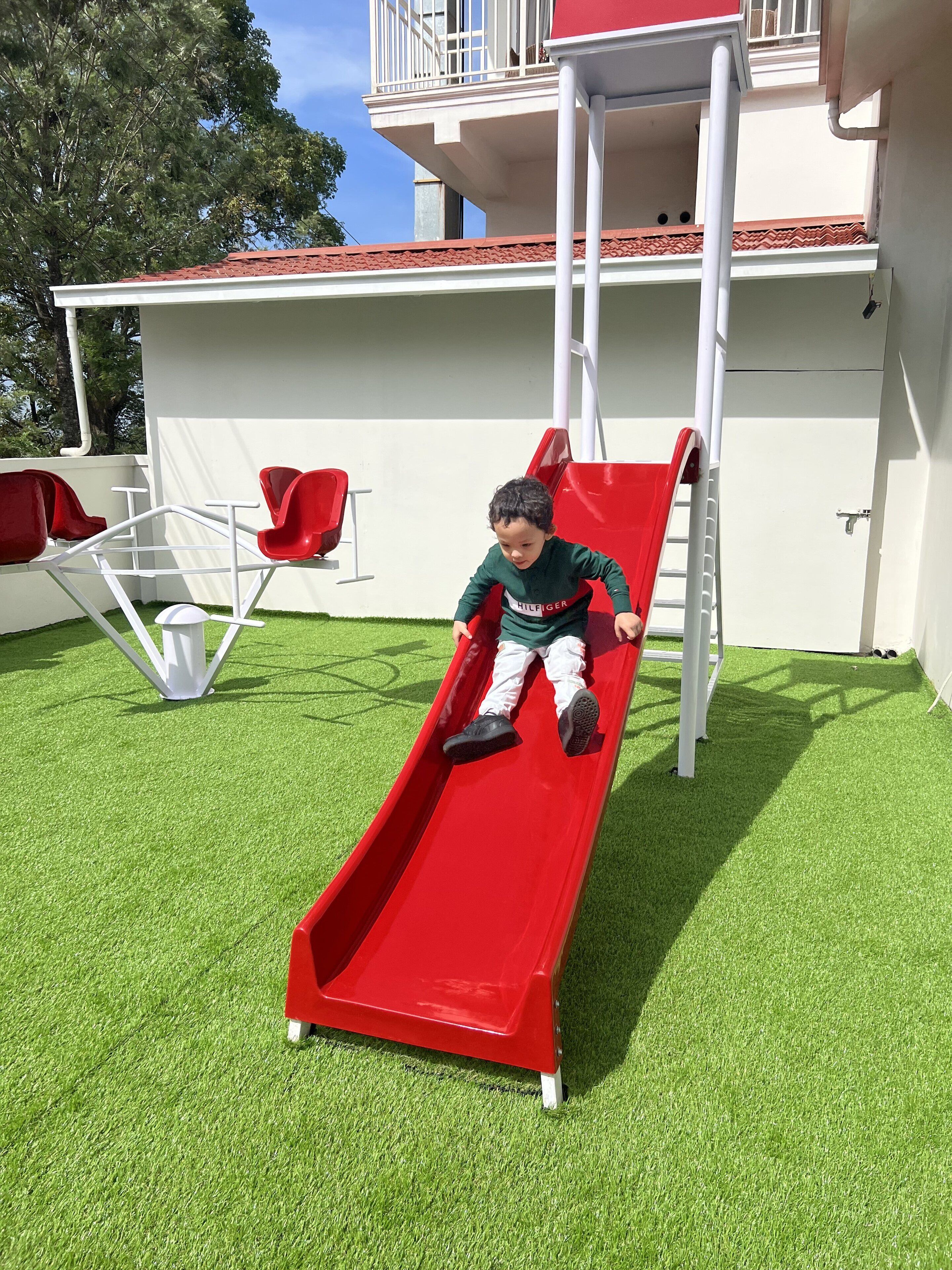 children’s play area – outdoor