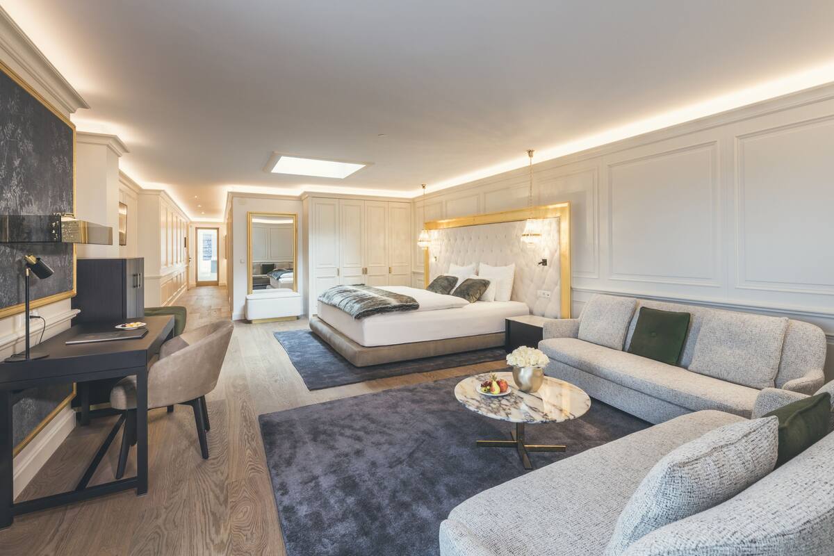 Căn hộ Superior | Bộ đồ giường cao cấp, chăn bông, minibar, két bảo mật tại phòng 