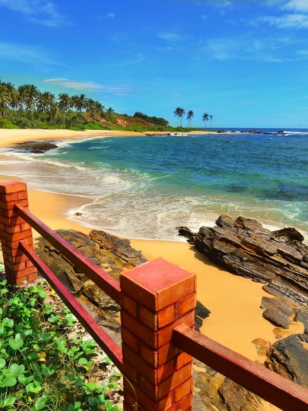 Private beach nearby, white sand, sun-loungers, beach towels