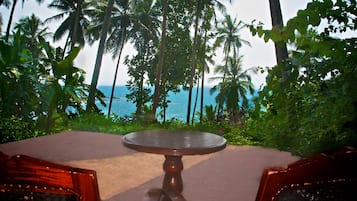 Vue depuis lâhĂ©bergement