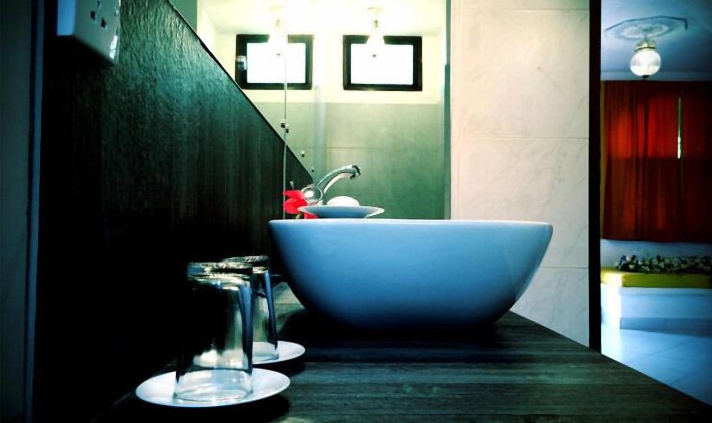 ocean view chalet | bathroom sink