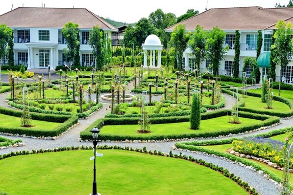 View from property - Kensington English Garden Resort Khaoyai (Pak Chong)