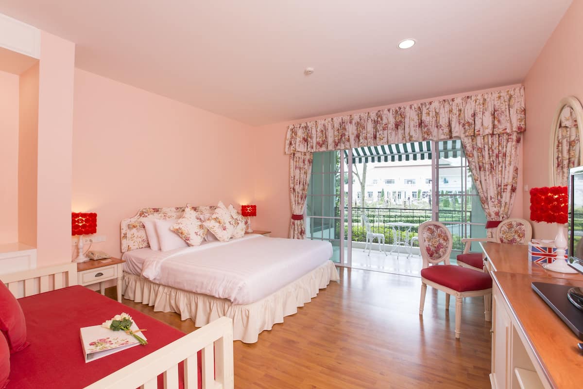 Grand deluxe room