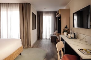 Family Room, 1 Double Bed with Sofa bed, City View | 1 bedroom, in-room safe, free WiFi, bed sheets