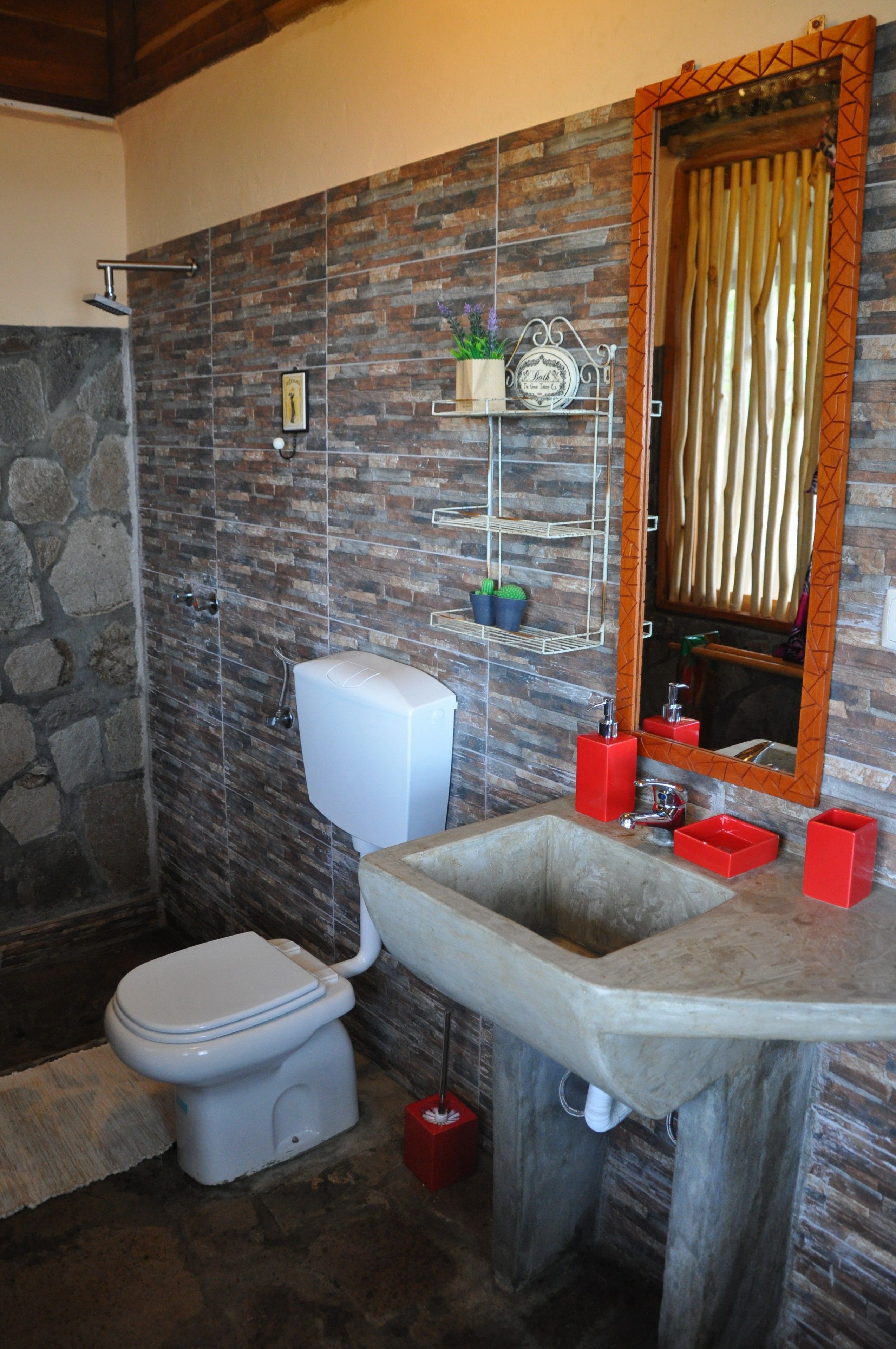 shower, free toiletries, towels