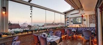 Great Fortune Hotel & SPA