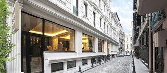 Great Fortune Hotel & SPA