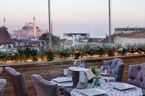 Great Fortune Hotel & SPA