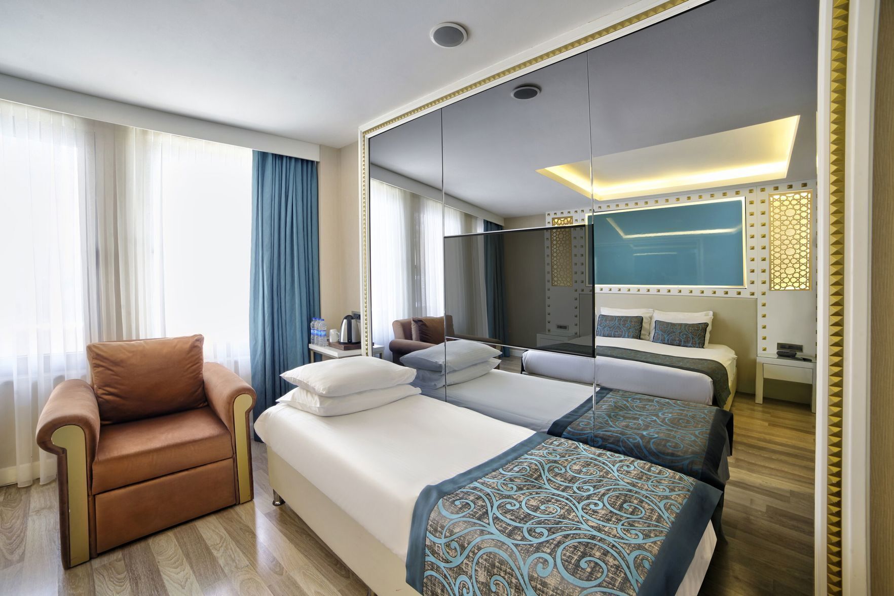 Egyptian cotton sheets, premium bedding, minibar, in-room safe
