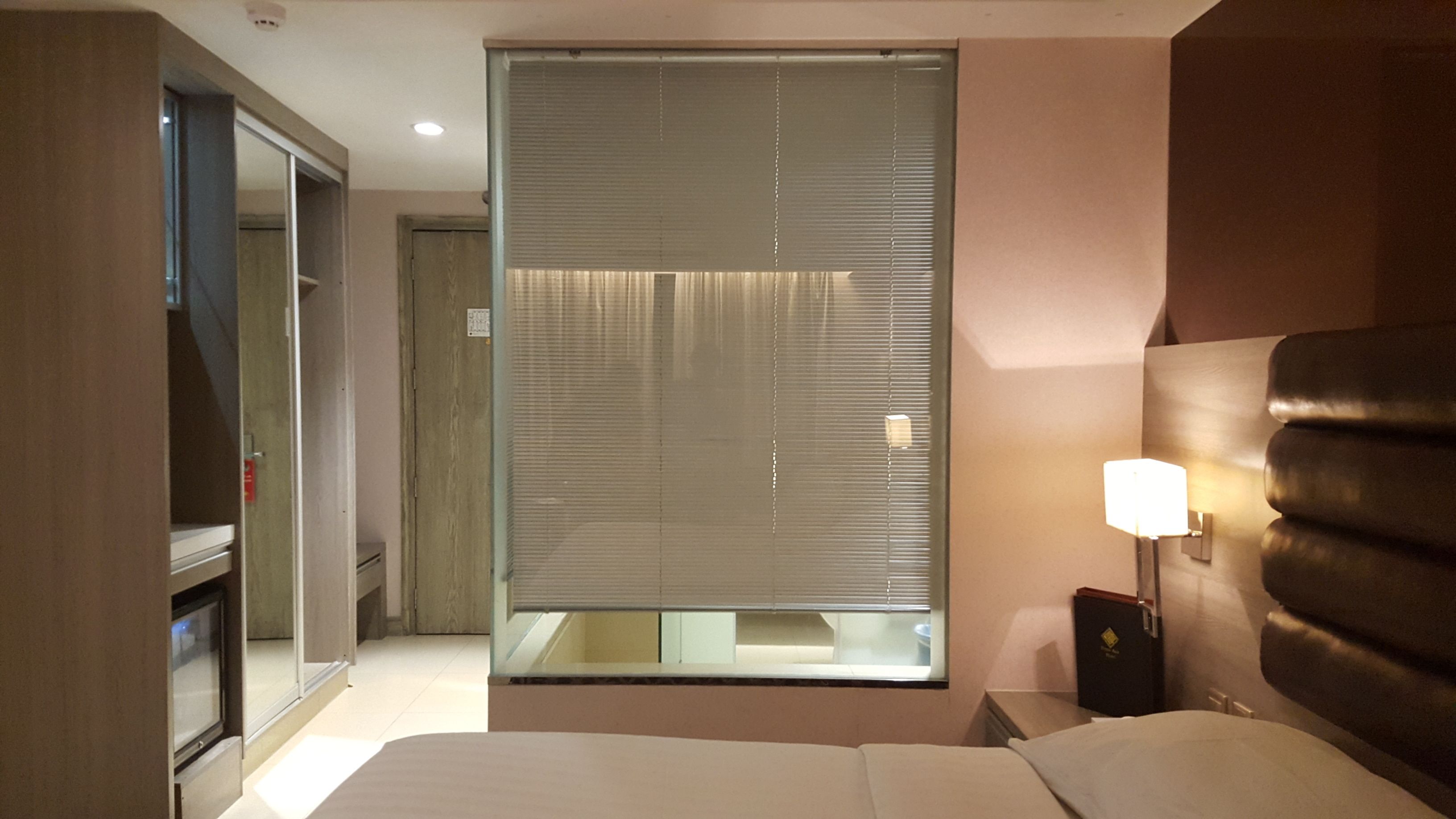 Premium bedding, in-room safe, desk, soundproofing