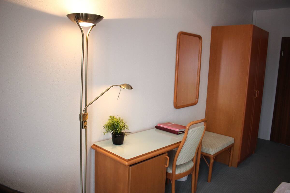 Standard Twin Room | Interior