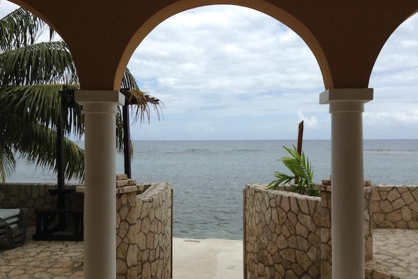 Beach nearby, kayaking