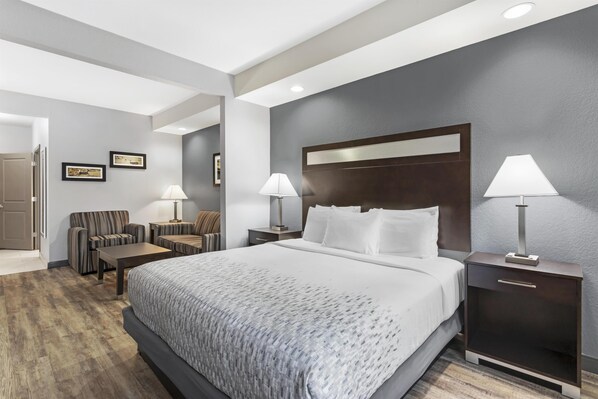 Suite, 1 King Bed, Accessible, Non Smoking (with Sofabed) | Pillowtop beds, desk, laptop workspace, iron/ironing board - Best Western Plus Lake Jackson Inn & Suites (Lake Jackson)
