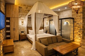 Elite Room, 1 Queen Bed | Egyptian cotton sheets, premium bedding, minibar, in-room safe - Emirtimes Hotel & Spa Tuzla (Tuzla)