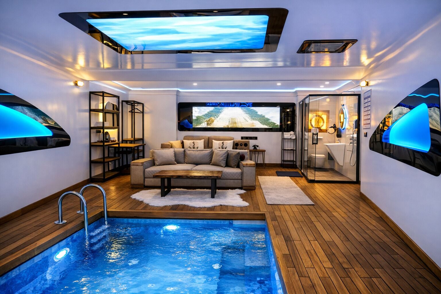 Egyptian cotton sheets, premium bedding, minibar, in-room safe