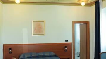 Junior-Suite | Hochwertige Bettwaren, Minibar, Zimmersafe, Schreibtisch