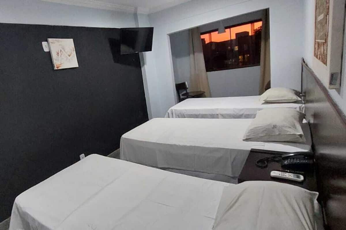 Dreibettzimmer